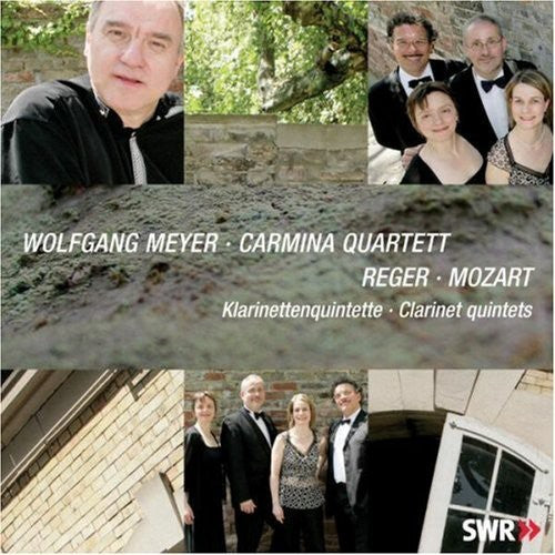 the album cover for Wolfgang Meyer - Clarinet Quintets