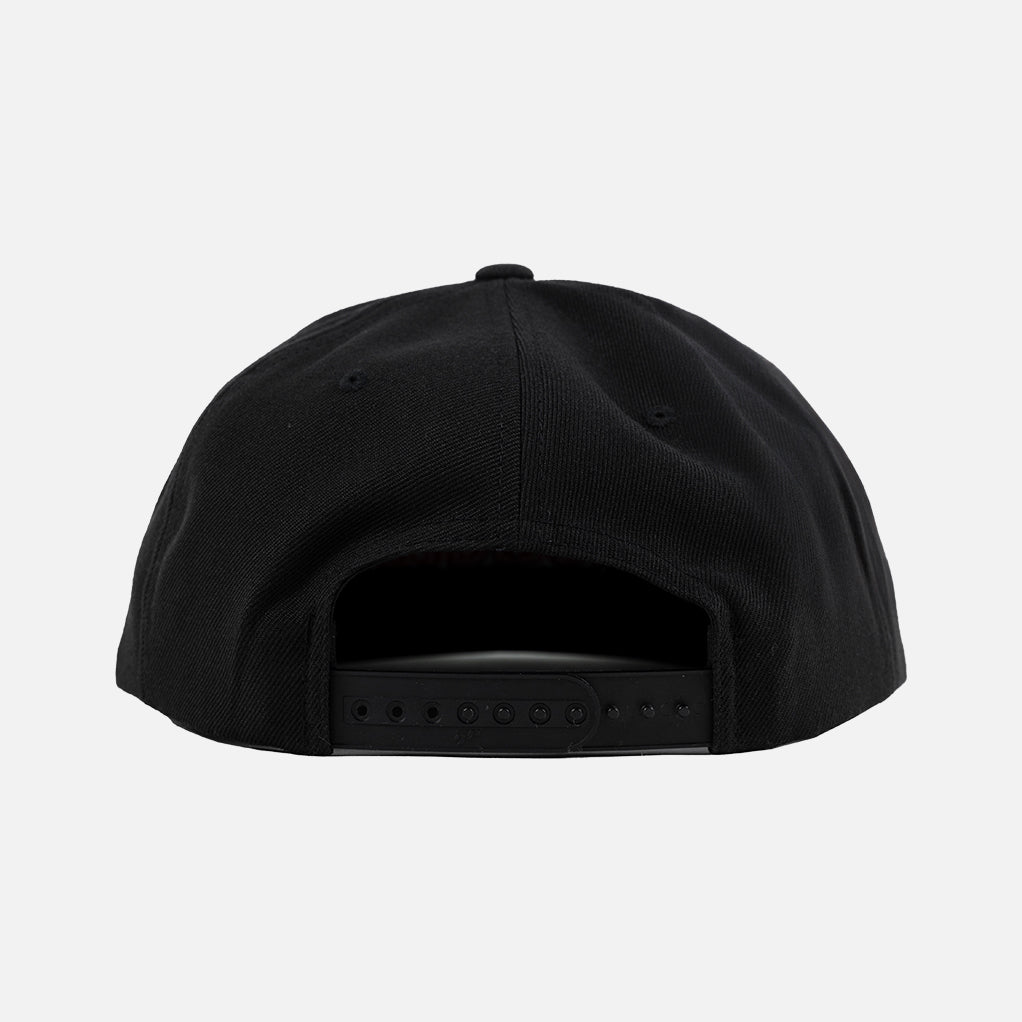 Sports Illustrated SI Retro Logo Snapback Hat Black
