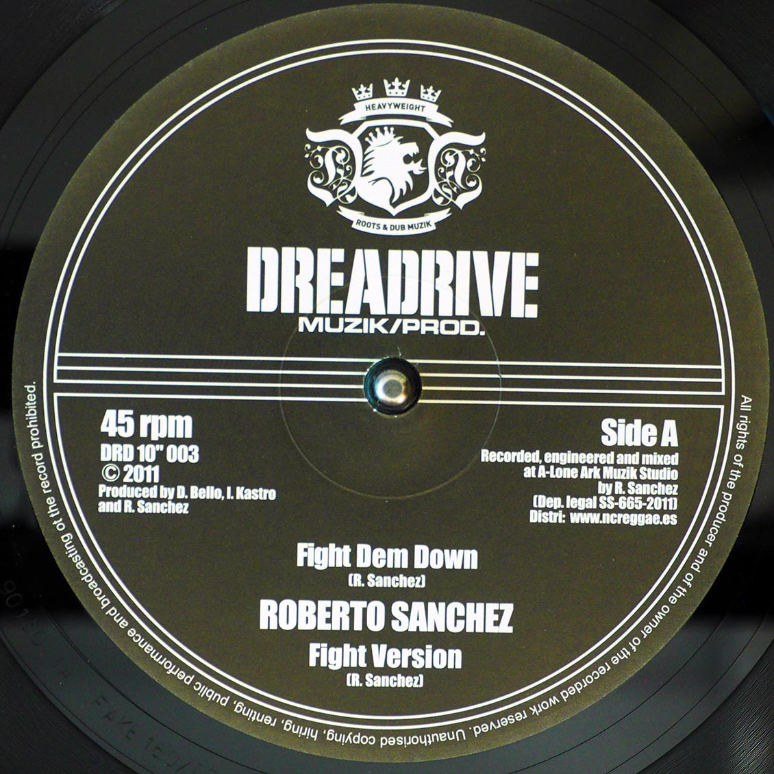 Roberto Sanchez - A Rock; Ras Telford - 555 Nazarin St / Roberto Sanchez - Fight Dem Down; Fight Version (rhythm: "Jacob Miller - False Rasta") 10" Vinyl Record