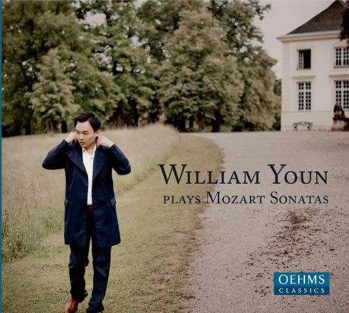 the album cover for William Youn - Youn Plays Mozart Sonatas