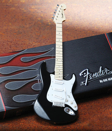 Axe Hvn Fs002 Fender Strat Classic Black Finish Mi - Axe Hvn Fs002 Fender Strat Classic Black Finish Mi - Collectibles