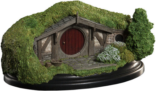 Open Edition Polystone - Hobbit Hole - 40 Bagshot Row - Red Door - Collectibles