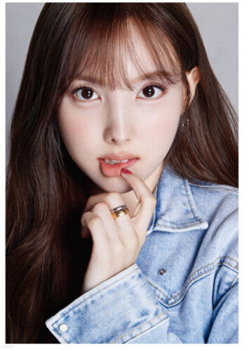 Twice - Dicon D'festa Twice (nayeon) - Books
