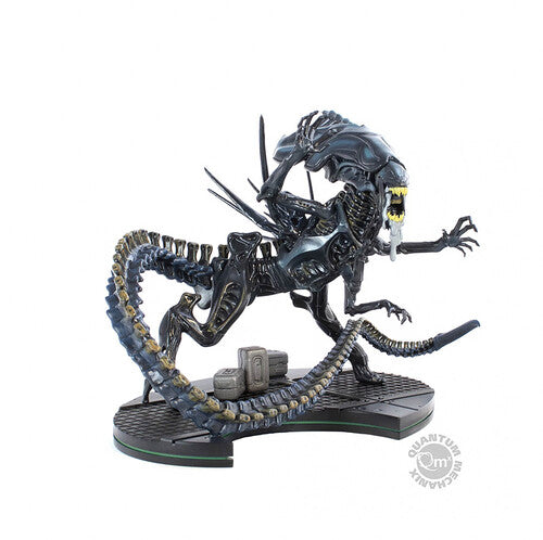 Everstone Aliens Qfig - Everstone Aliens Qfig - Collectibles