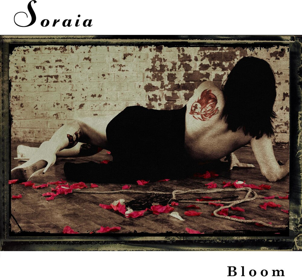 the album cover for Soraia - Bloom