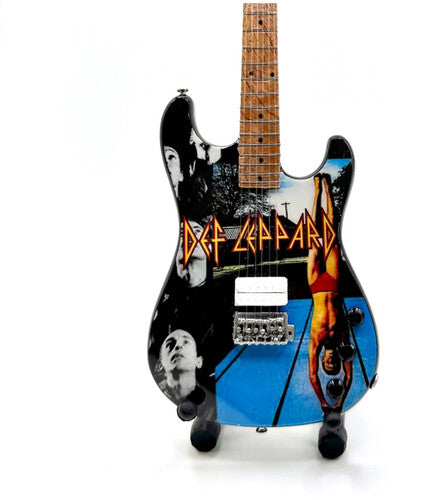 Mini Axe Def Leppard High 'n' Dry Mini Guitar - Mini Axe Def Leppard High 'n' Dry Mini Guitar - Collectibles