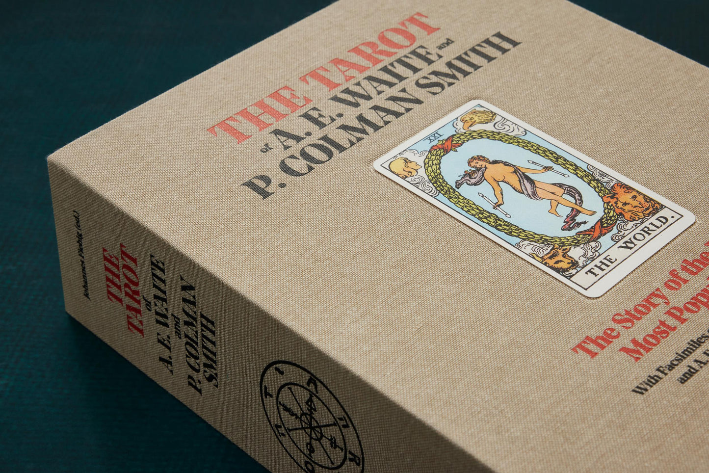 The Tarot of A. E. Waite and P. Colman Smith (English) Book