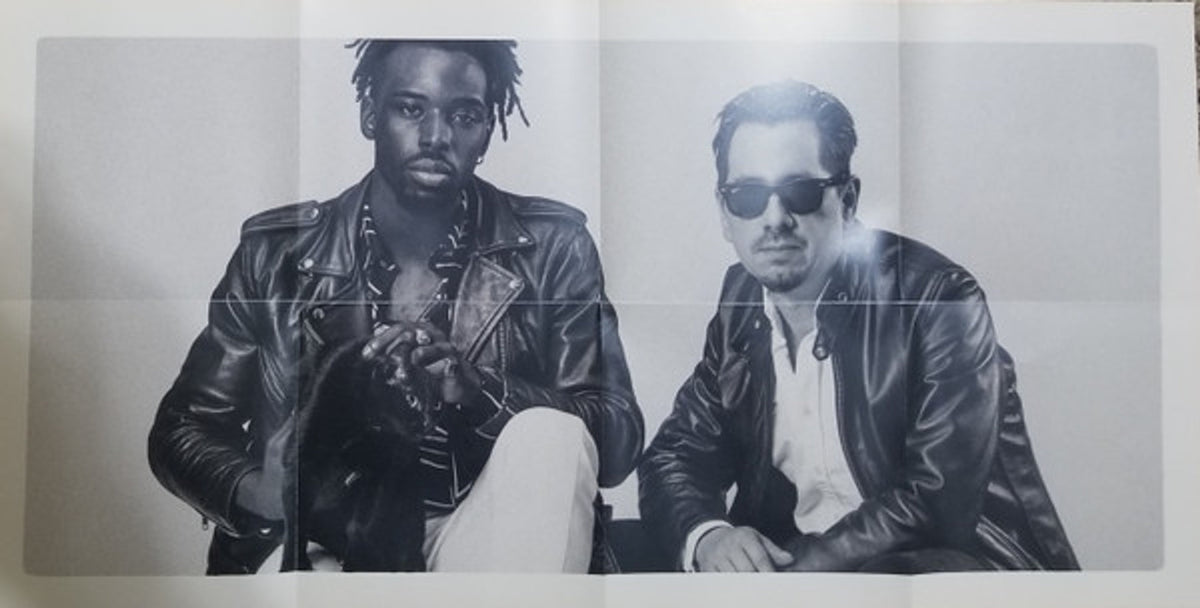 Black Pumas – Black Pumas Music CD