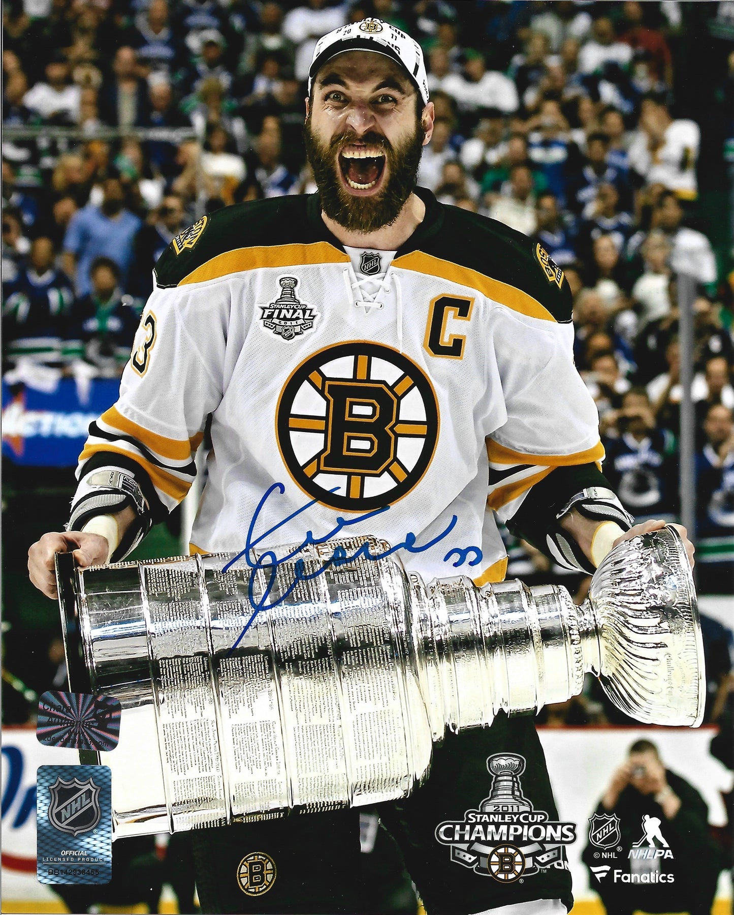 Zdeno Chara 2011 Stanley Cup Boston Bruins Autographed 11" x 14" Hockey Photo