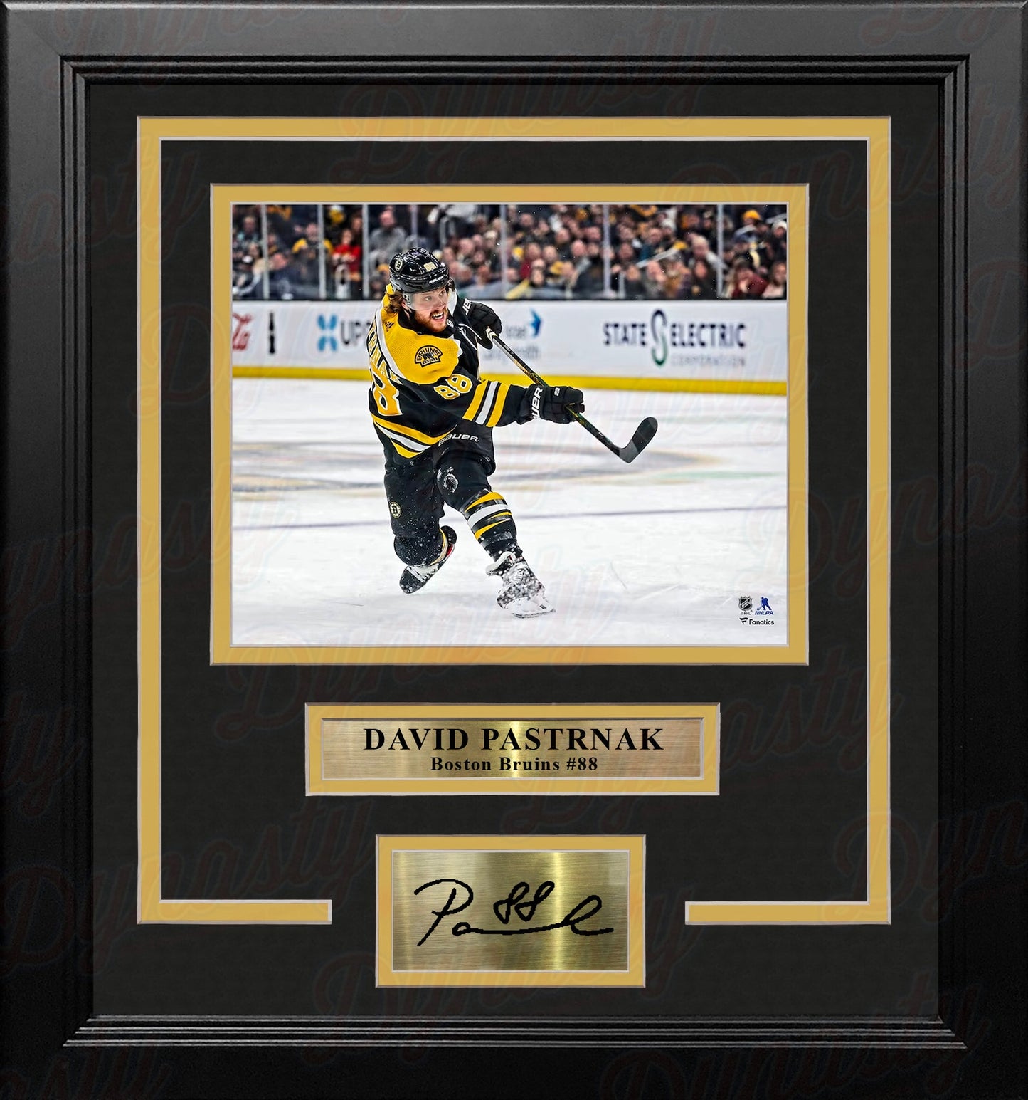 David Pastrnak Shooting Action Boston Bruins 8" x 10" Framed Hockey Photo with Engraved Autograph