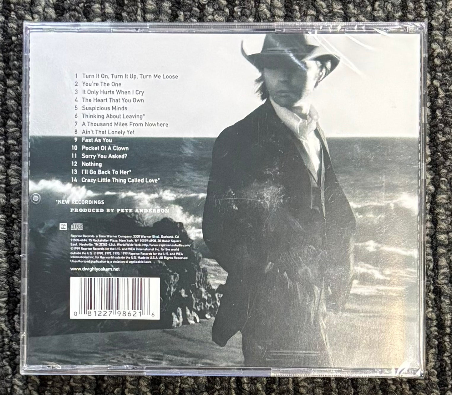 Dwight Yoakam – Last Chance For A Thousand Years CD