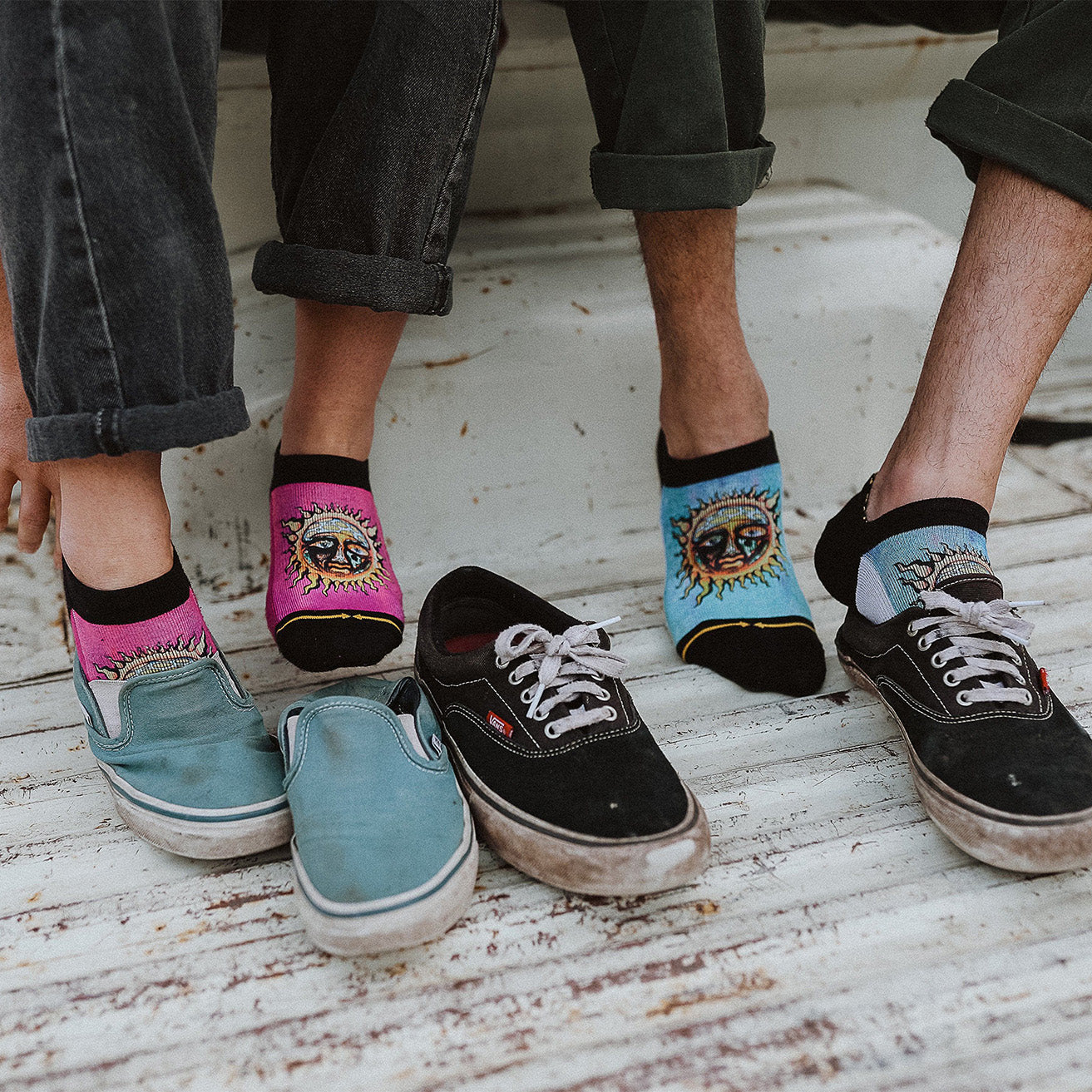 Sublime Sun Blue Adult No Show Socks