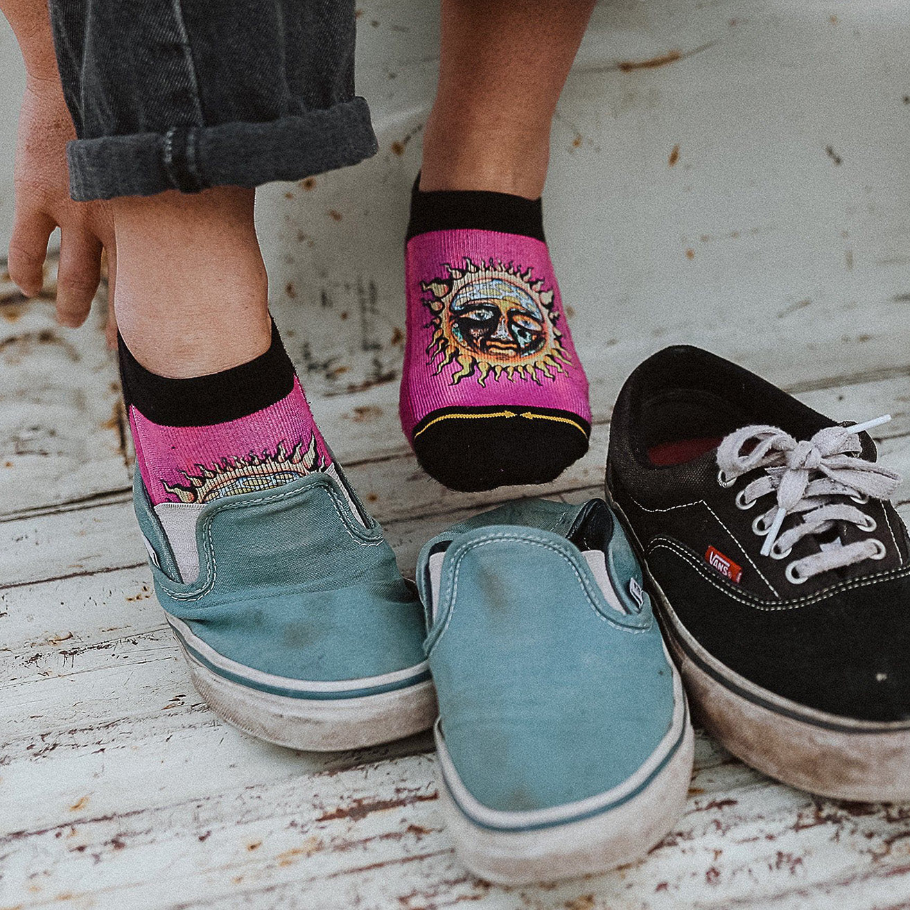 Sublime Sun Pink Adult No Show Socks