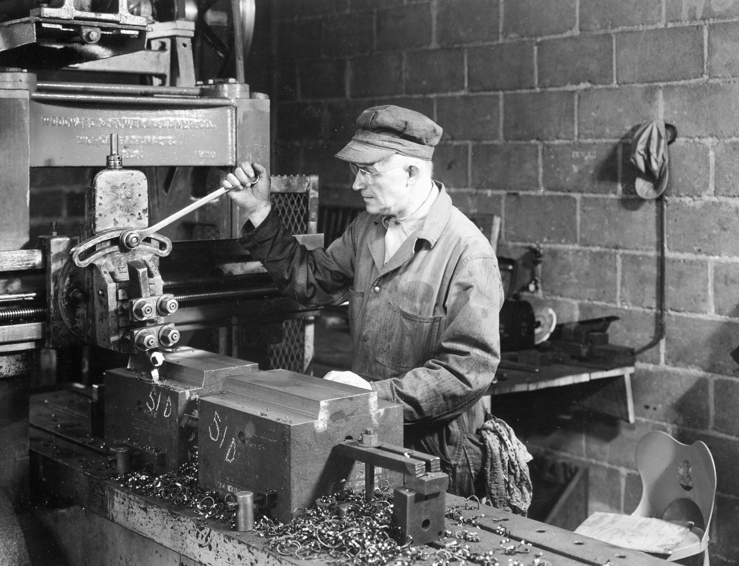 Mercer County: Through Our Eyes - 150 Years of The Herald Book