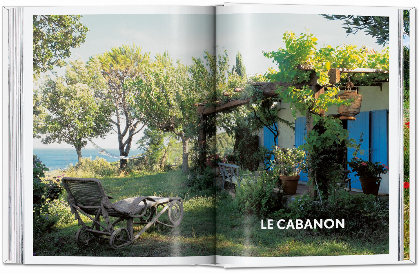 Living in Provence. 45th Ed. (German, French, English) Book