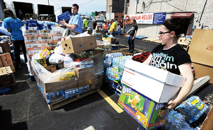 32 Minutes in May: The Joplin Tornado Book