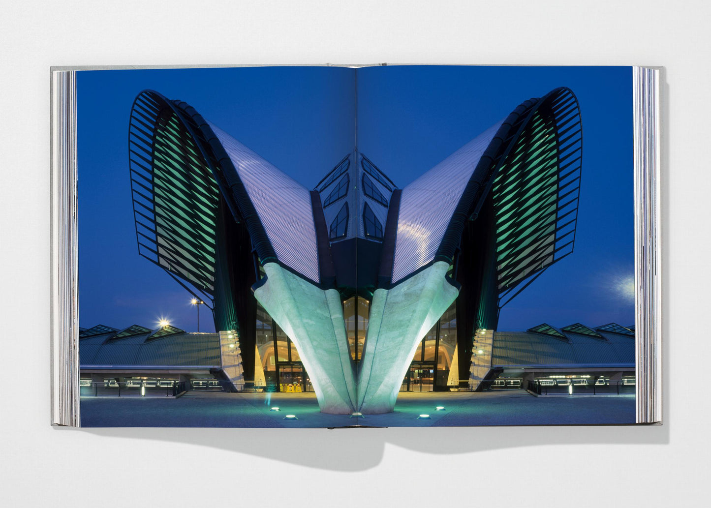 Calatrava. Complete Works 1979–Today (German, French, English) Book