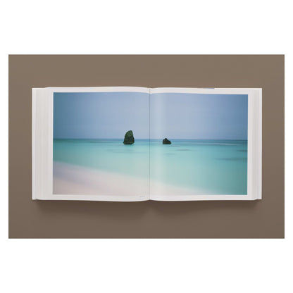 Darren Almond. Fullmoon (German, French, English) Book