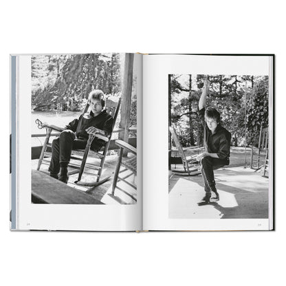 Daniel Kramer. Bob Dylan. A Year and a Day (English) Book