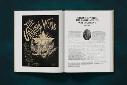 The Tarot of A. E. Waite and P. Colman Smith (English) Book