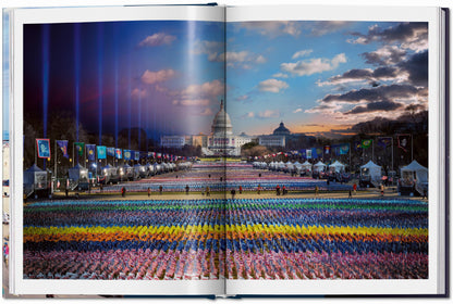 Stephen Wilkes. Day to Night (German, French, English) Book