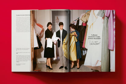 Valentino. A Grand Italian Epic (English) Book