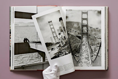 San Francisco. Portrait of a City (German, French, English) Book