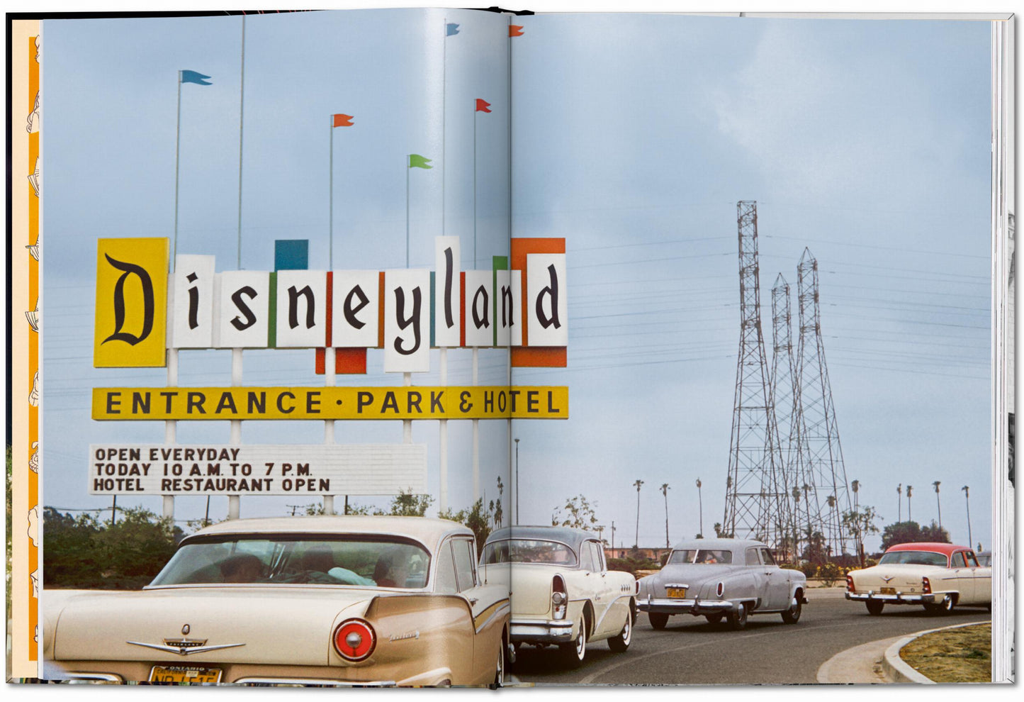 Walt Disney’s Disneyland (English) Book