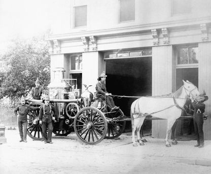 From Horses to Horsepower: A History of Philadelphia's Fire Apparatus 1871 to 2017 Book