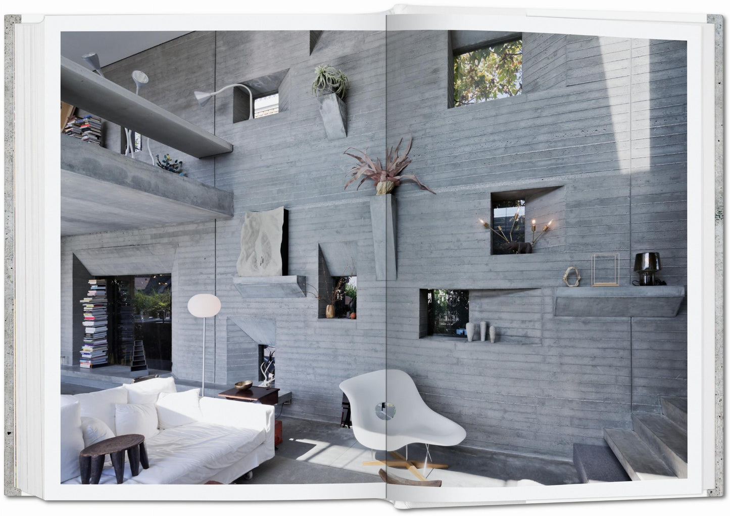 Contemporary Concrete Buildings (German, French, English) Book