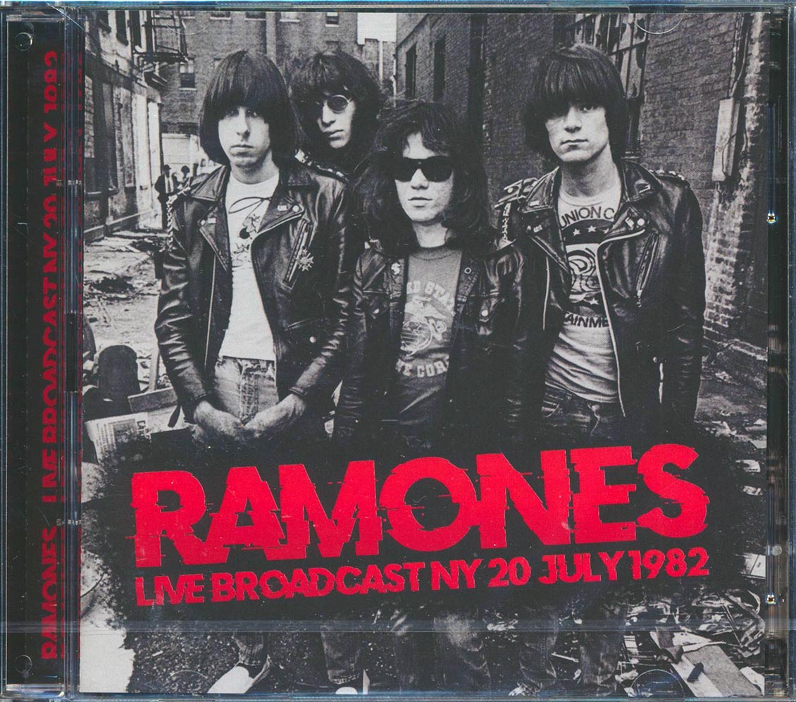 The Ramones Live Broadcast NY 20 July 1982 35 tracks 2xCD Music CD