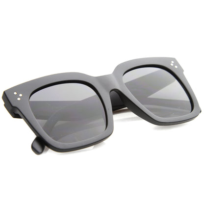 Bold Oversize Horned Rim Flat Lens Sunglasses A101