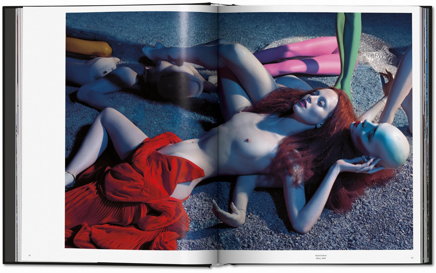 Mert Alas and Marcus Piggott (German, French, English) Book
