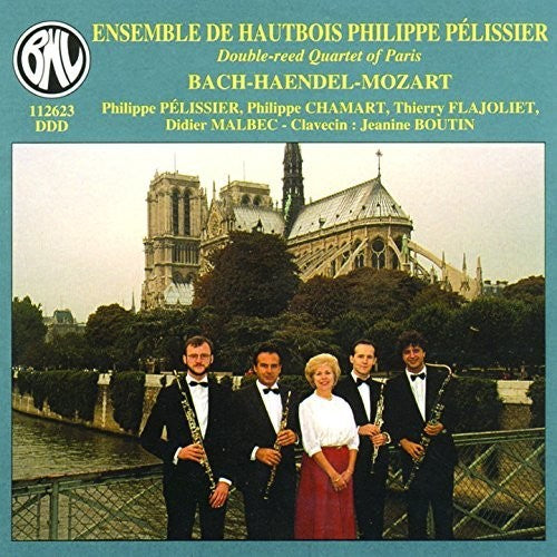 the album cover for Bach / Handel / Mozart / Ensemble De Hautbois - Sonate Cantate