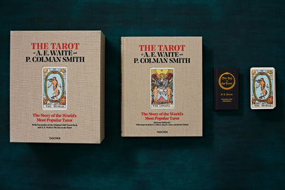 The Tarot of A. E. Waite and P. Colman Smith (English) Book