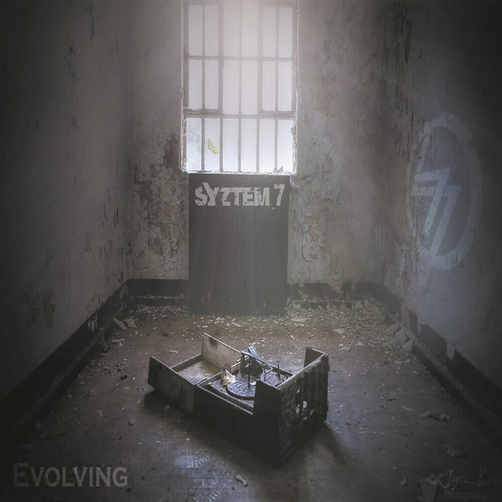 the album cover for Syztem 7 - Evolving