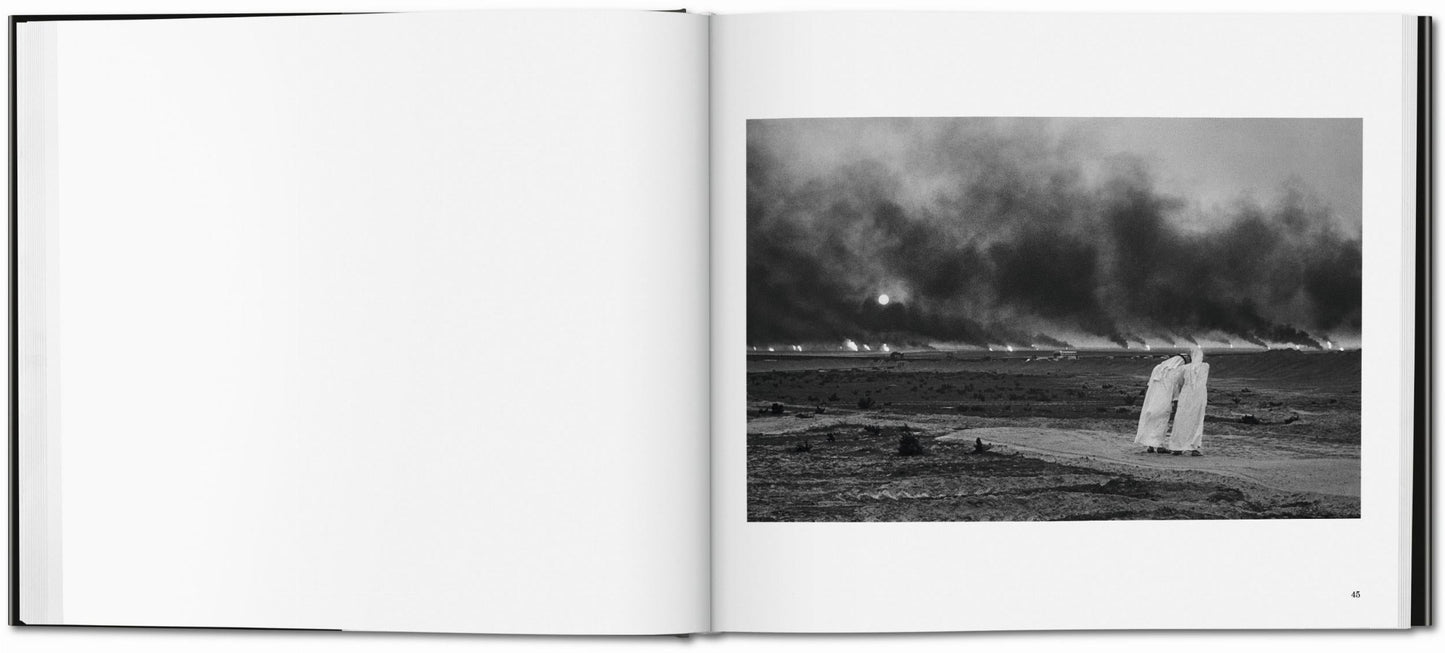 Sebastião Salgado. Kuwait. A Desert on Fire (German, French, English) Book