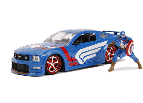 1:24 2006 Ford Mustang Gt W/captain America Figure - 1:24 2006 Ford Mustang Gt W/captain America Figure - Collectibles