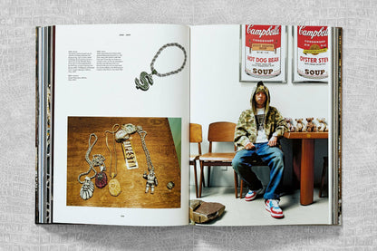 Ice Cold. A Hip-Hop Jewelry History (German, French, English) Book