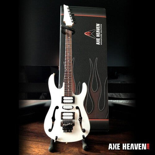 Axe Hvn Pg505 Paul Gilbert Mr.big Ibanez F Hole Mi - Axe Hvn Pg505 Paul Gilbert Mr.big Ibanez F Hole Mi - Collectibles