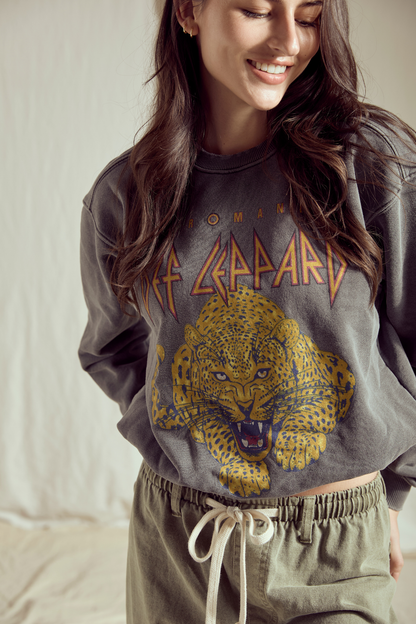 Def Leppard Upcycle Golden Sweatshirt Vintage Black