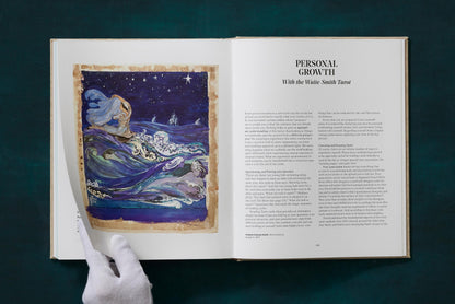 The Tarot of A. E. Waite and P. Colman Smith (English) Book