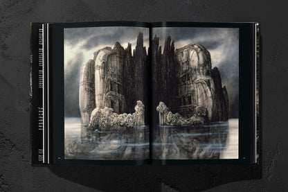 HR Giger (German, French, English) Book
