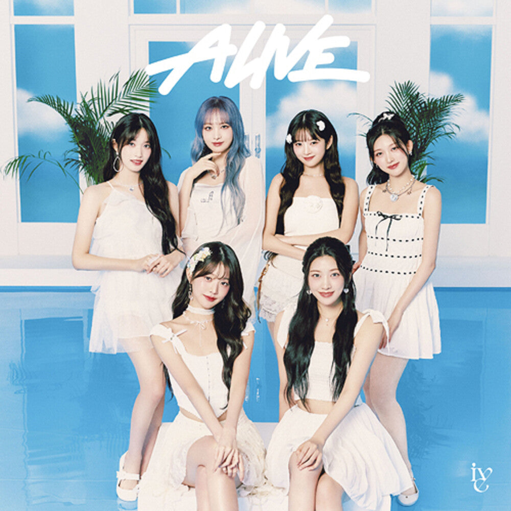 the album cover for IVE - Alive - Version B (Spkg) (Jpn)