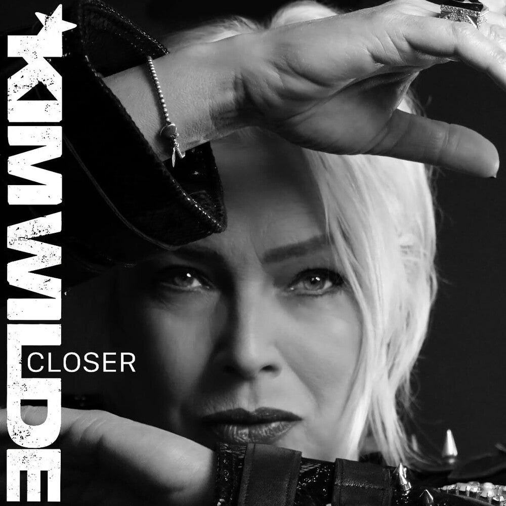 the album cover for Kim Wilde - Closer (Bonus Tracks) [Deluxe] (Exp) [Digipak]