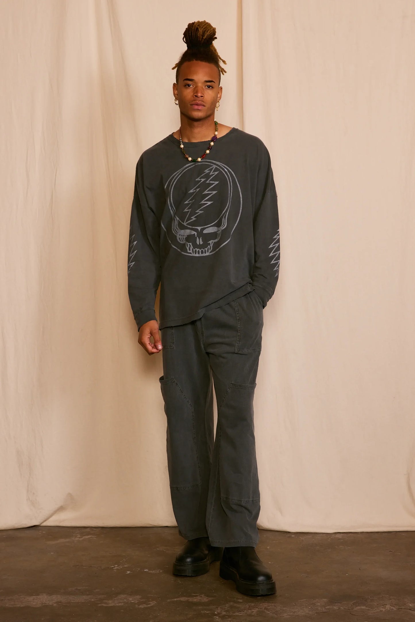 Grateful Dead Outliner Mens Long Sleeve Black