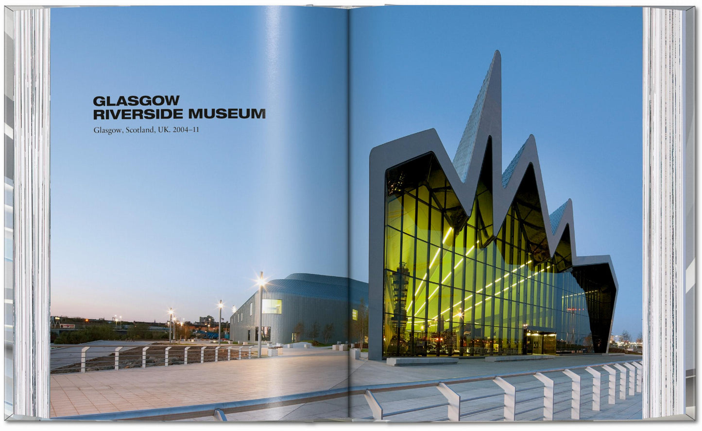 Zaha Hadid. Complete Works 1979–Today. 45th Ed. (German, French, English) Book