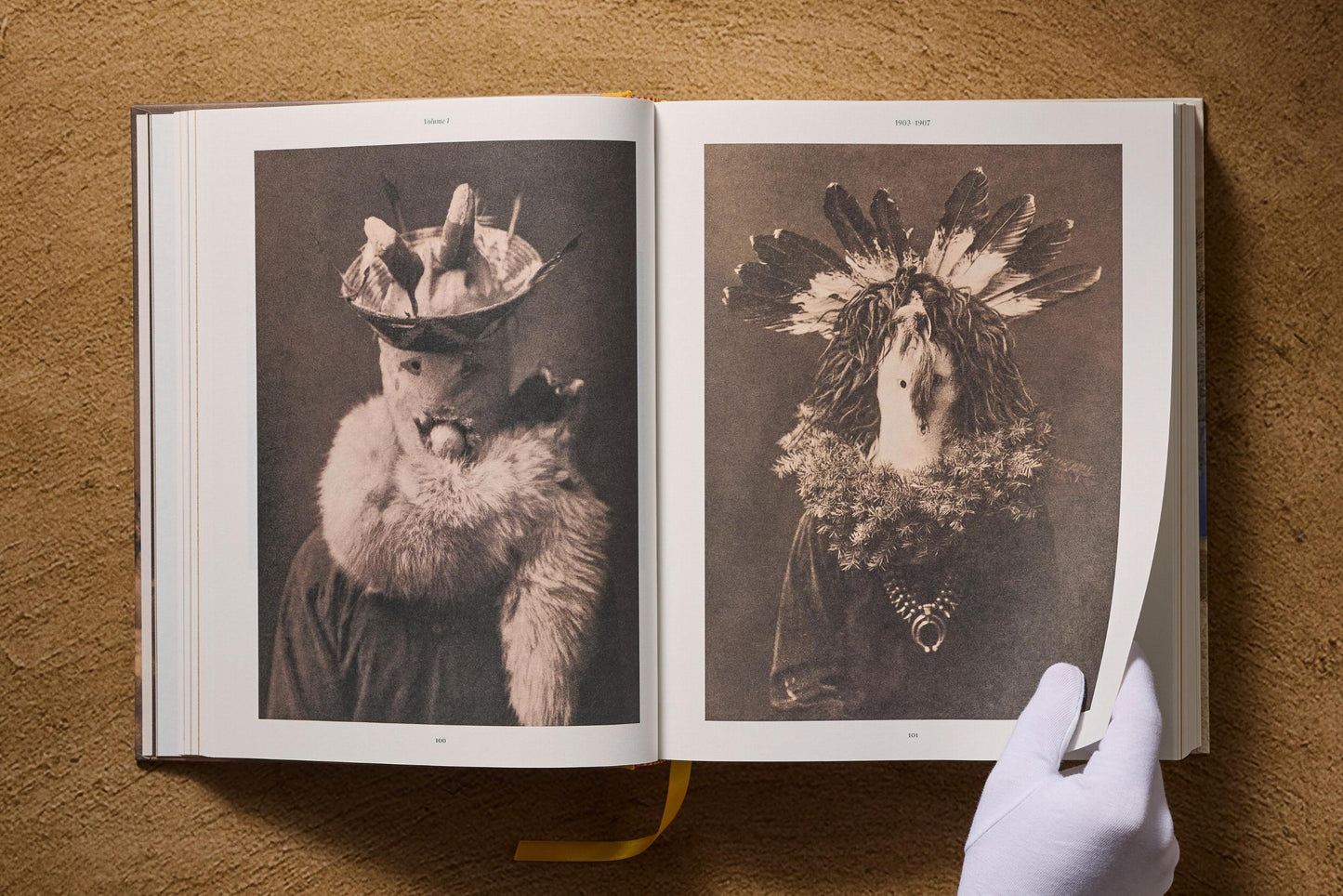 Edward S. Curtis. The North American Indian. The Complete Portfolios (German, French, English) Book