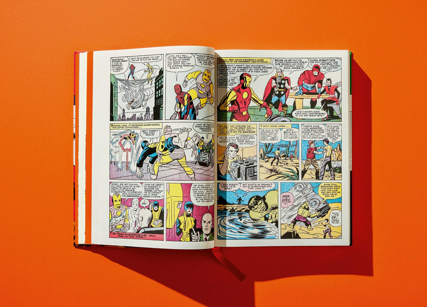 Marvel Comics Library. Avengers. Vol. 1. 1963–1965 (English) Book