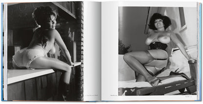 The Big Book of Breasts (German, French, English) Book
